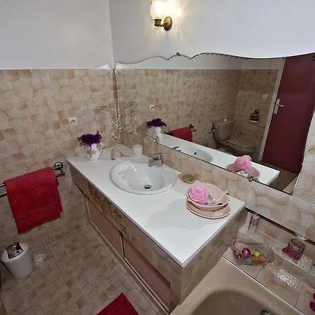 Bed & Breakfast Petite Fleur D'azur 2*